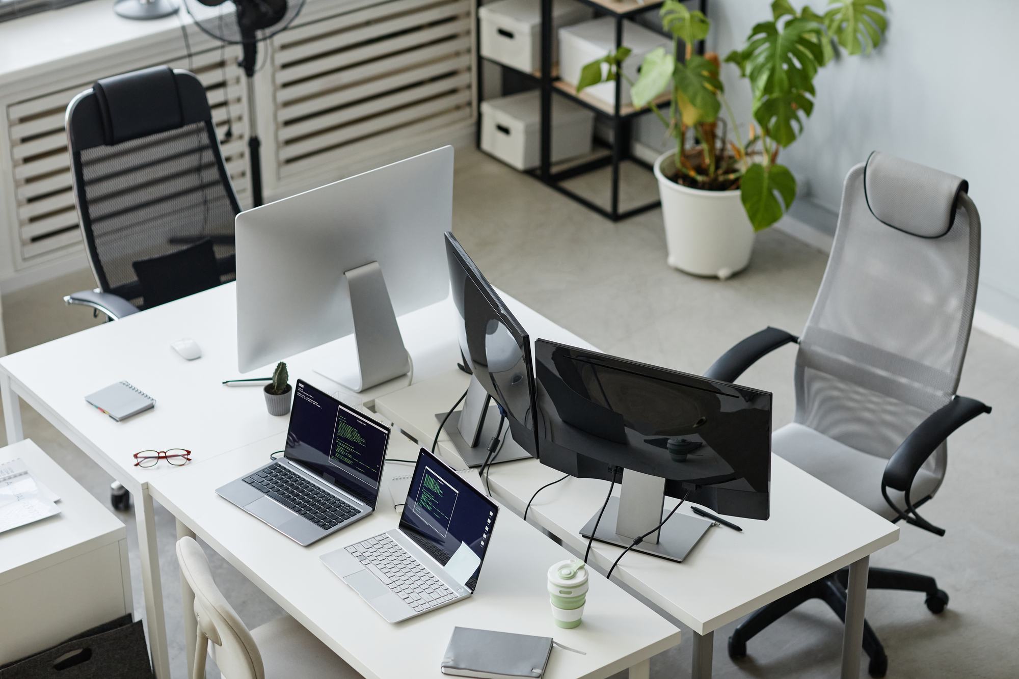 part-of-modern-open-space-bureau-of-diversity-prog-GH2KYV2